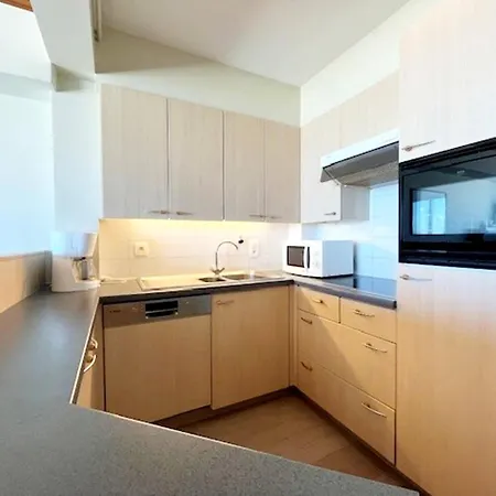 In With Stunning Seaviews