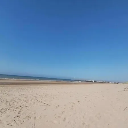 アパート In With Stunning Seaviews ウェンドゥイネ